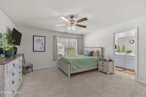 Tiny photo for 573 Cliff St, Morristown, TN 37814 (MLS # 1323419)