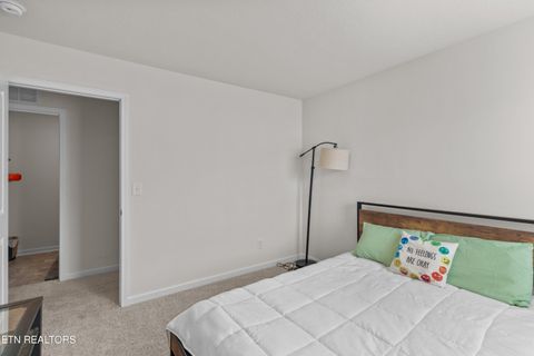 Tiny photo for 573 Cliff St, Morristown, TN 37814 (MLS # 1323419)