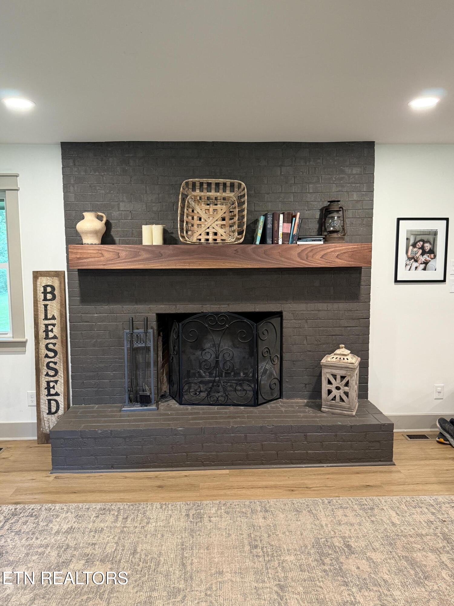 809 Woodbrier Rd
