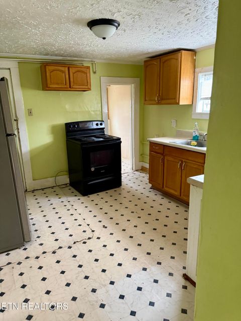 Tiny photo for 2710 Piedmont Street St, Knoxville, TN 37921 (MLS # 1327072)