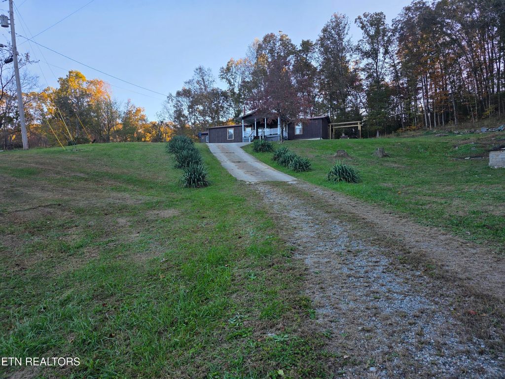 Photo of 180 Grady Langley Rd, Lancing, TN 37770 (MLS # 1322760)
