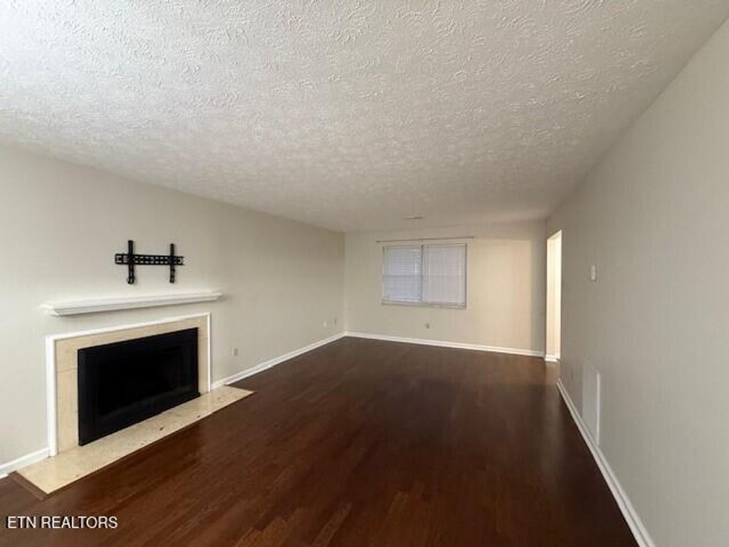 Photo of 1325 Woodridge Drive, Knoxville, TN 37919 (MLS # 1324010)