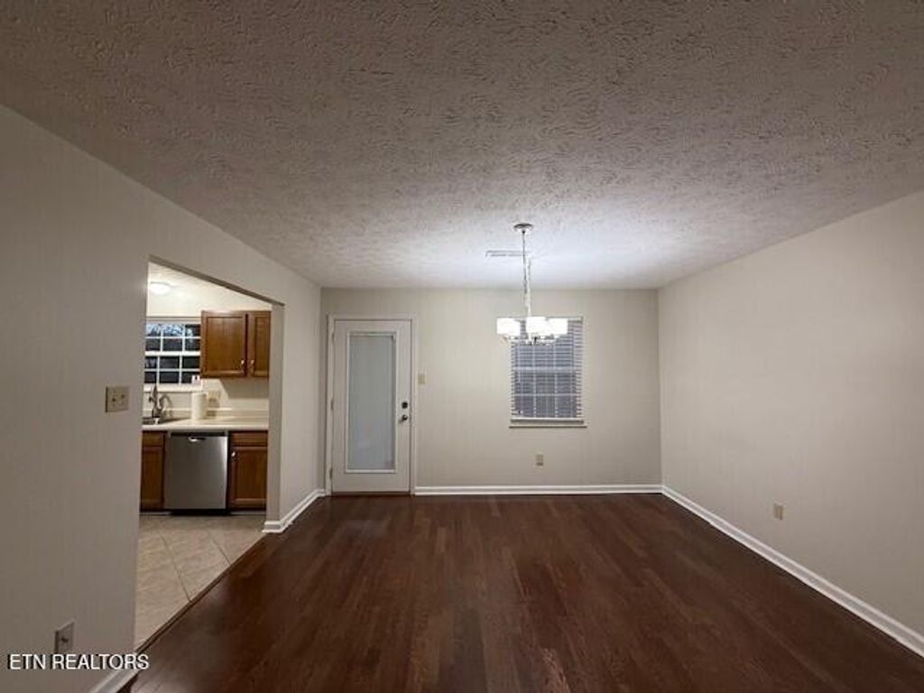 Photo of 1325 Woodridge Drive, Knoxville, TN 37919 (MLS # 1324010)