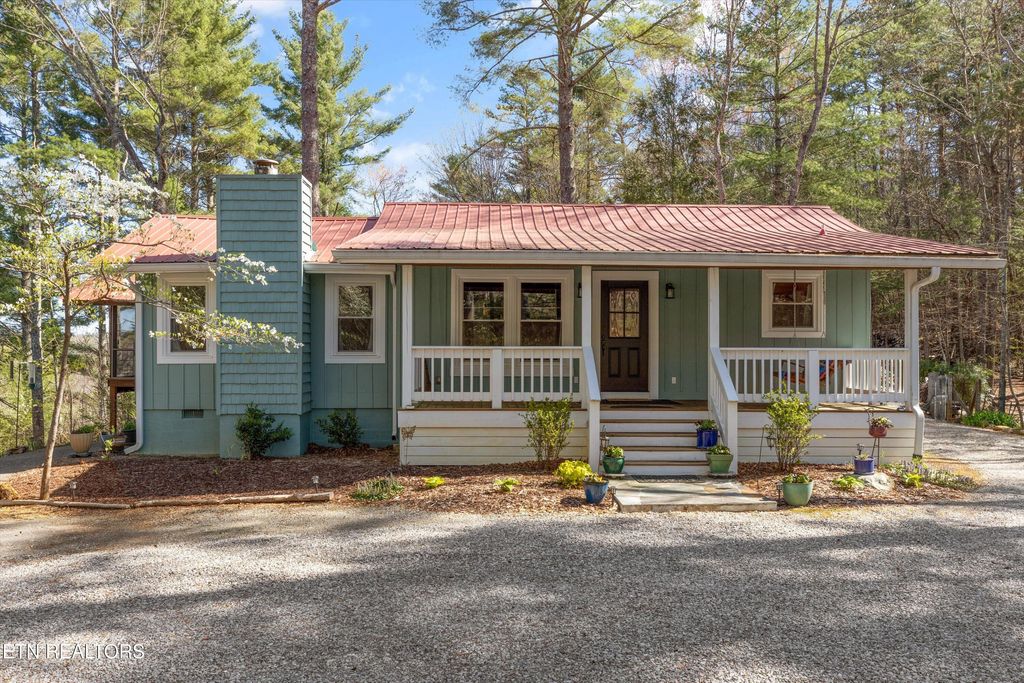 Photo of 151 Gold Miners Rd, Tellico Plains, TN 37385 (MLS # 1297365)