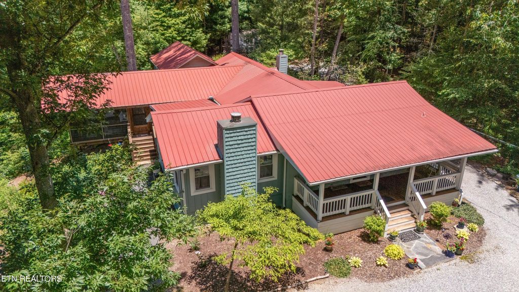 Photo of 151 Gold Miners Rd, Tellico Plains, TN 37385 (MLS # 1297365)