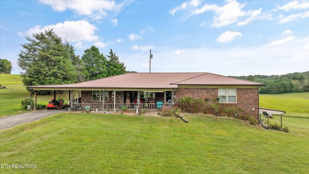 Photo of 6265 Panther Creek Rd, Talbott, TN 37877 (MLS # 1357120)