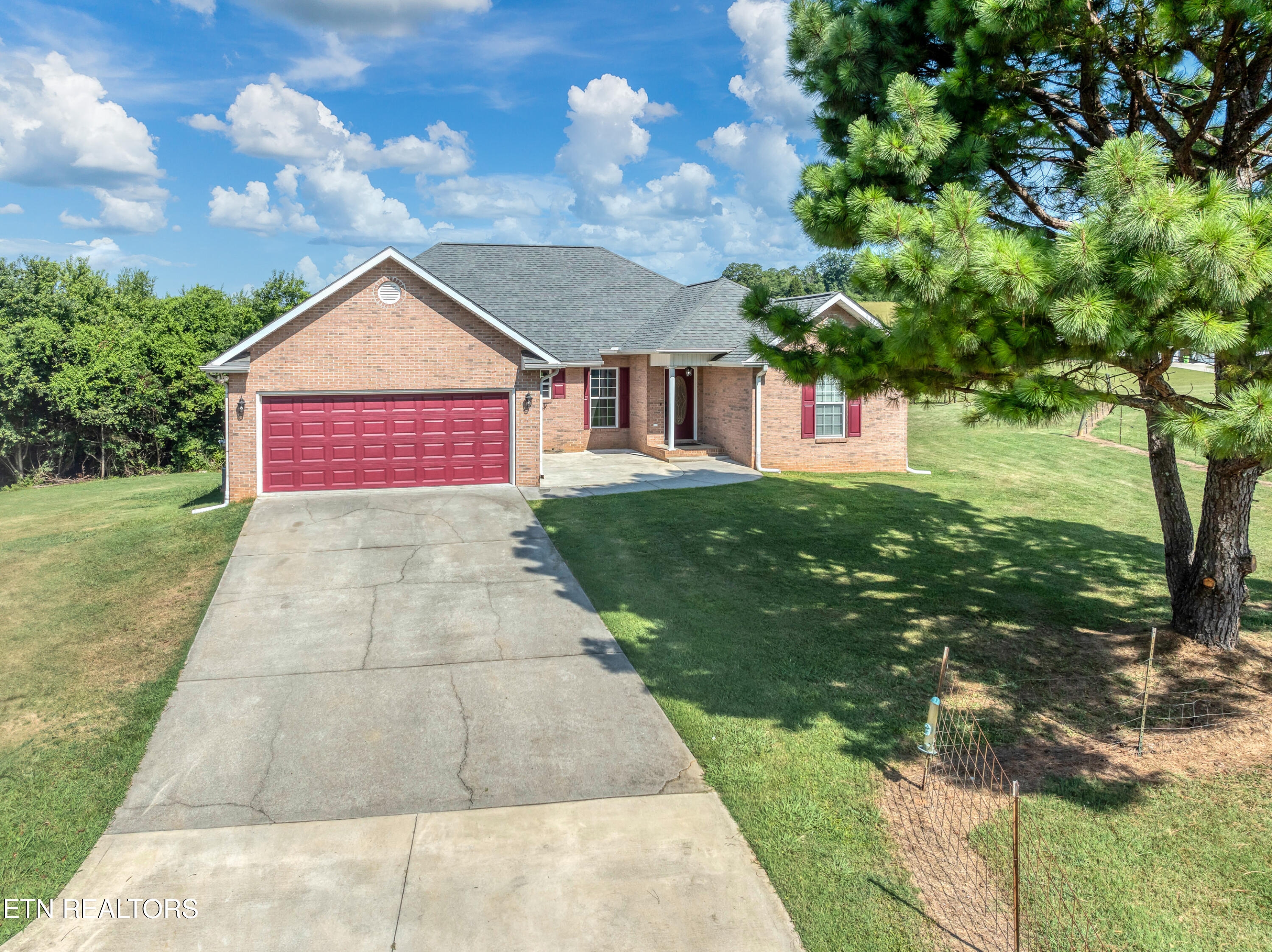 957 Lane Drive