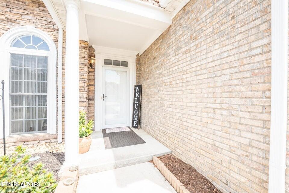 29 Broadleaf Place