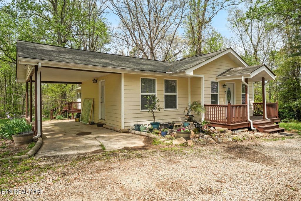 Photo of 745 Hinkle Rd, Seymour, TN 37865 (MLS # 1335689)