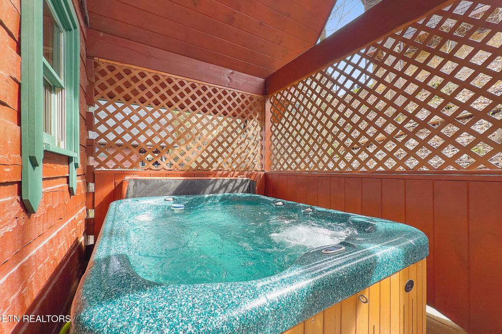 Photo of 1633 Jed Trl Trl, Sevierville, TN 37862 (MLS # 1331966)