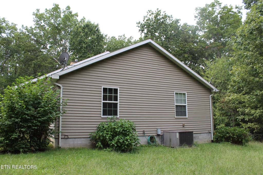 Photo of 106 Wentland Drive, Deer Lodge, TN 37726 (MLS # 1276328)