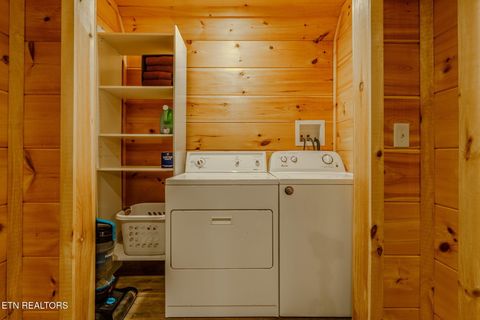 Tiny photo for 625628 Pinecrest Drive, Gatlinburg, TN 37738 (MLS # 1340931)