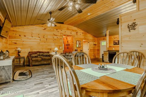 Tiny photo for 625628 Pinecrest Drive, Gatlinburg, TN 37738 (MLS # 1340931)