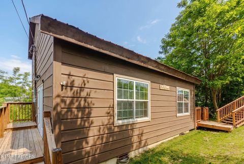 Tiny photo for 625628 Pinecrest Drive, Gatlinburg, TN 37738 (MLS # 1340931)