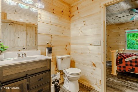 Tiny photo for 625628 Pinecrest Drive, Gatlinburg, TN 37738 (MLS # 1340931)