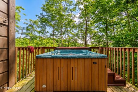 Tiny photo for 625628 Pinecrest Drive, Gatlinburg, TN 37738 (MLS # 1340931)