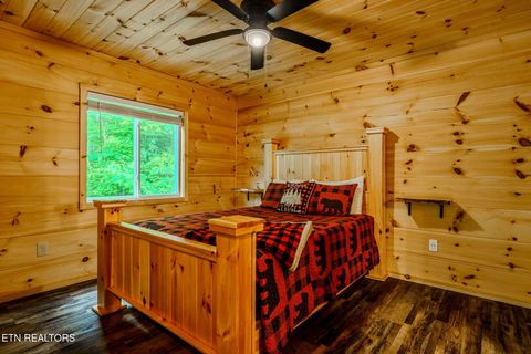 Tiny photo for 625628 Pinecrest Drive, Gatlinburg, TN 37738 (MLS # 1340931)