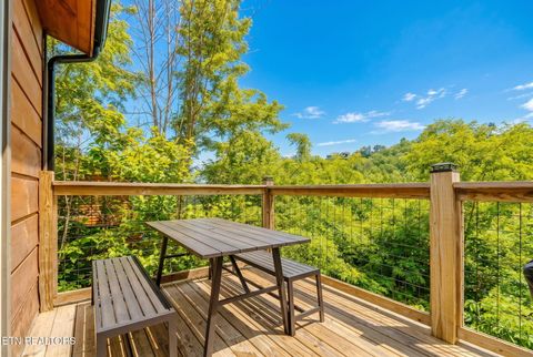 Tiny photo for 625628 Pinecrest Drive, Gatlinburg, TN 37738 (MLS # 1340931)