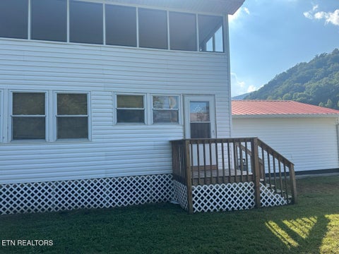 Tiny photo for 321 Willow Lane, Rocky Top, TN 37769 (MLS # 1357011)