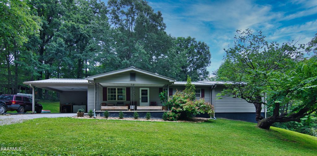 Photo of 195 Roberts Lane, Tellico Plains, TN 37385 (MLS # 1233755)