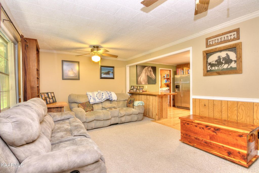 Photo of 195 Roberts Lane, Tellico Plains, TN 37385 (MLS # 1233755)
