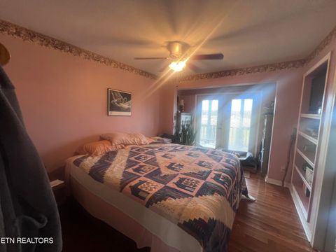 Tiny photo for 1275 Twin Bridge Rd, Deer Lodge, TN 37726 (MLS # 1324295)