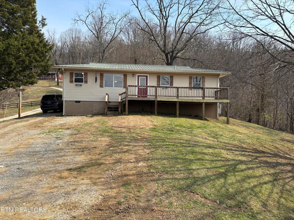Photo of 8634 Bud Hawkins Rd, Corryton, TN 37721 (MLS # 1331002)