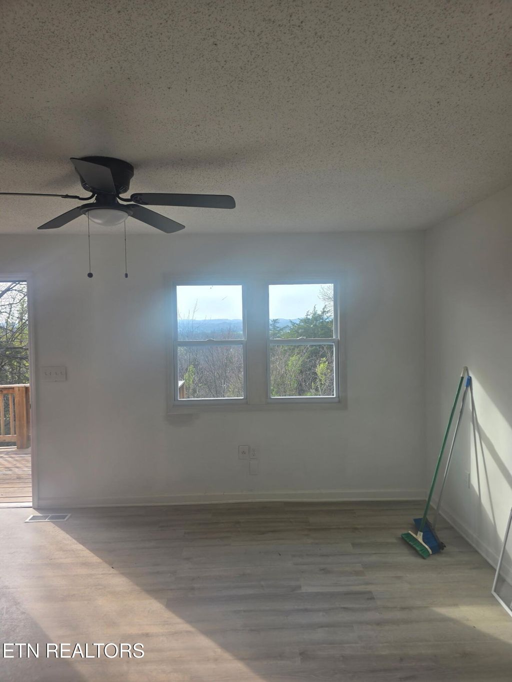 Photo of 8634 Bud Hawkins Rd, Corryton, TN 37721 (MLS # 1331002)