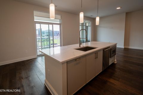 Tiny photo for 122 Stadium Way #306, Knoxville, TN 37915 (MLS # 1336898)