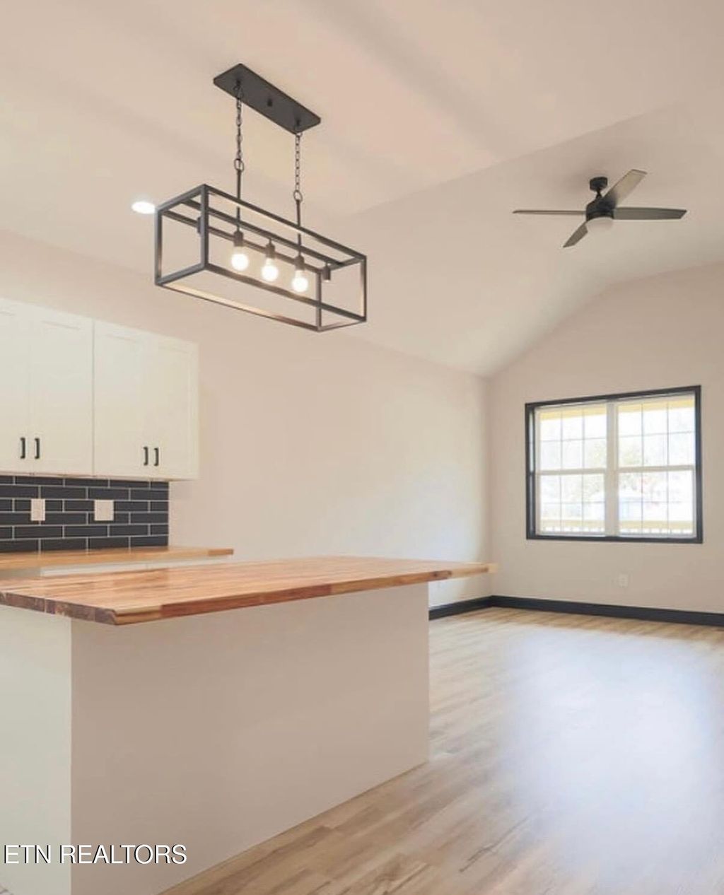 Photo of 3944 Seahorn Ave, Knoxville, TN 37914 (MLS # 1323269)