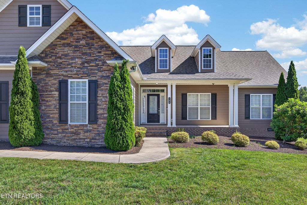 Photo of 816 Windingbrook Court, Cookeville, TN 38506 (MLS # 1343637)