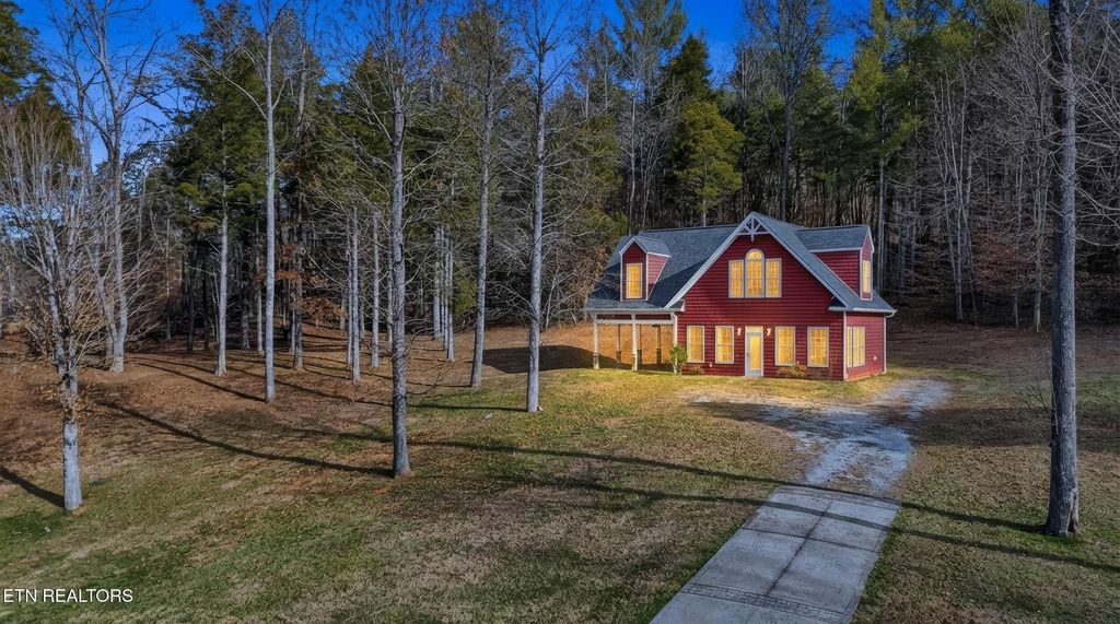 Photo of 206 Old Leadmine Bend Rd, Sharps Chapel, TN 37866 (MLS # 1327800)