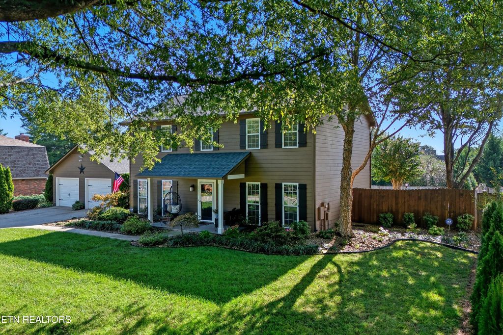 Photo of 12636 Pony Express Drive, Farragut, TN 37934 (MLS # 1316788)