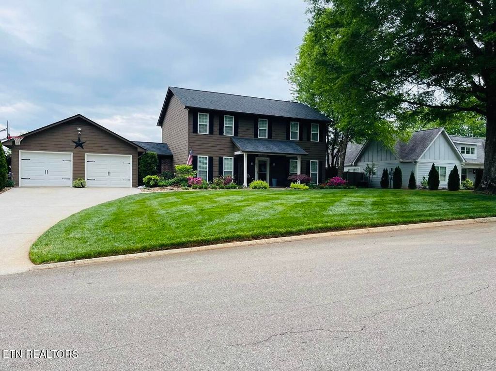 Photo of 12636 Pony Express Drive, Farragut, TN 37934 (MLS # 1316788)