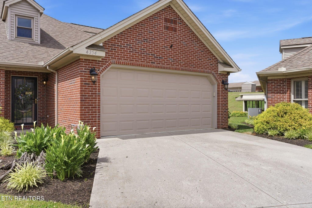 Photo of 4354 Wallerton Court, Knoxville, TN 37938 (MLS # 1359363)