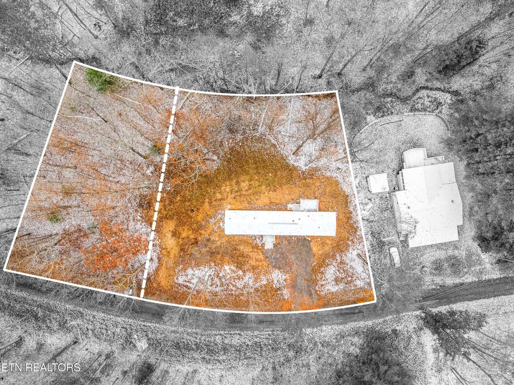 Photo of 420 Chippewa Drive, Crossville, TN 38572 (MLS # 1321645)