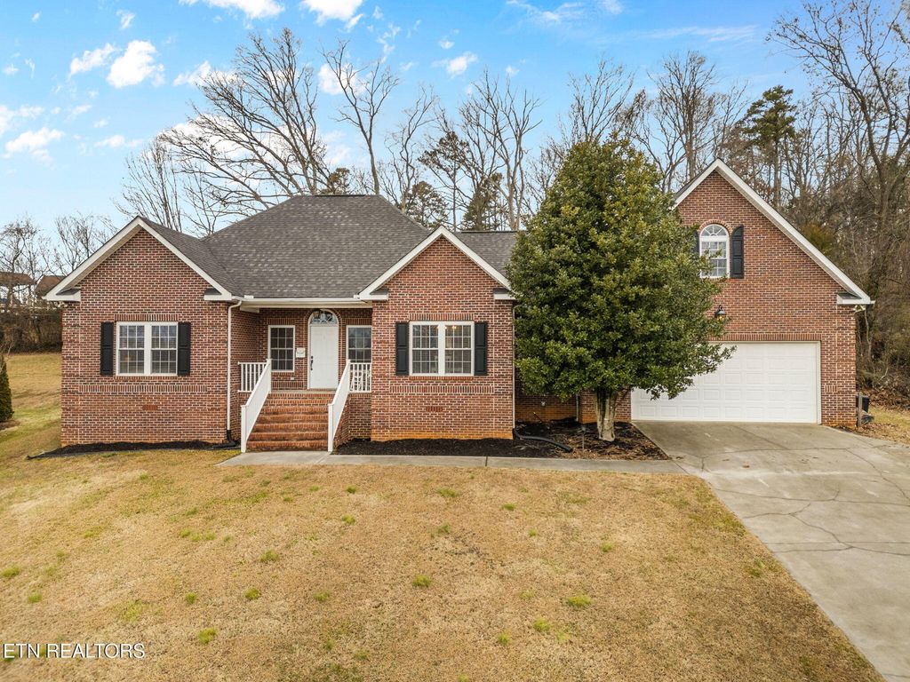 Photo of 826 Reagan View Lane, Seymour, TN 37865 (MLS # 1289090)