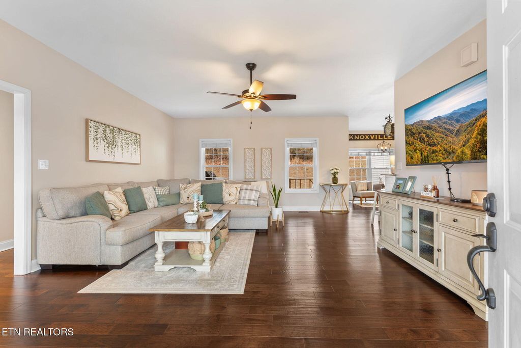 Photo of 826 Reagan View Lane, Seymour, TN 37865 (MLS # 1289090)