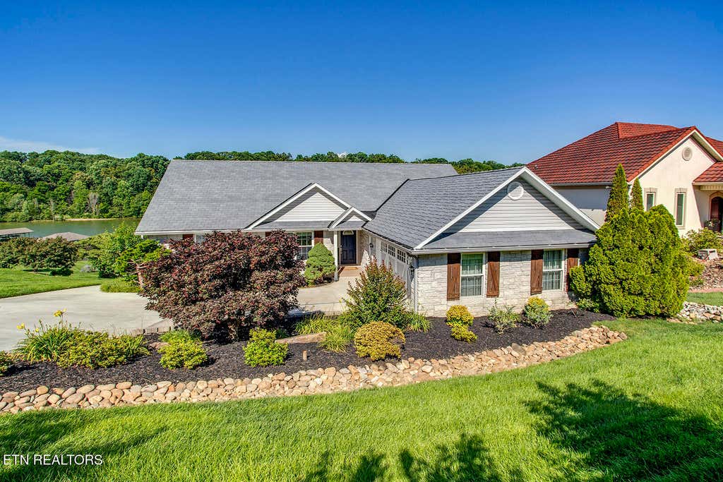 Photo of 130 Oonoga Way, Loudon, TN 37774 (MLS # 1345756)