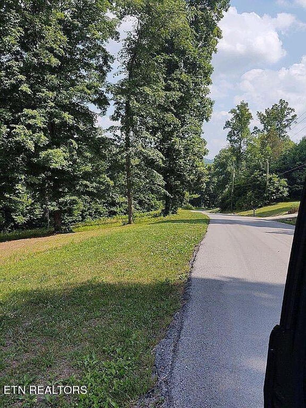 Photo of 0 Hickory Pointe Lane, Maynardville, TN 37807 (MLS # 1278963)