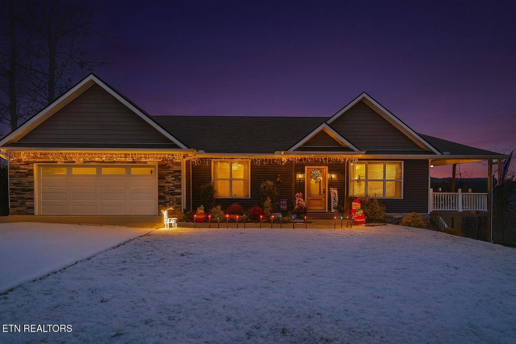 Photo of 284 Woodstock Drive, Rutledge, TN 37861 (MLS # 1323615)