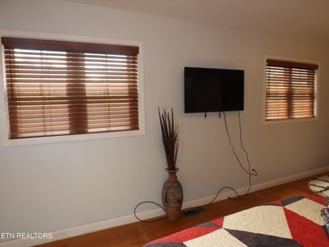Tiny photo for 829 Bristol Rd, Harrogate, TN 37752 (MLS # 1318743)