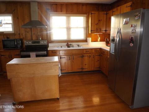 Tiny photo for 829 Bristol Rd, Harrogate, TN 37752 (MLS # 1318743)