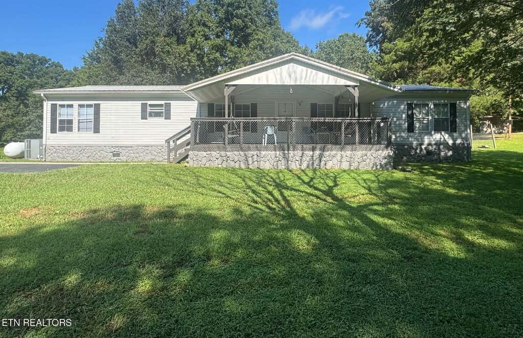Photo of 415 Myers Rd, Kingston, TN 37763 (MLS # 1350717)