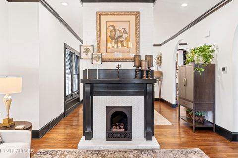 Tiny photo for 719 Luttrell St, Knoxville, TN 37917 (MLS # 1319328)