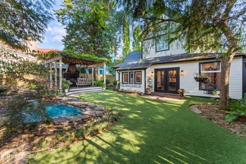 Tiny photo for 719 Luttrell St, Knoxville, TN 37917 (MLS # 1319328)