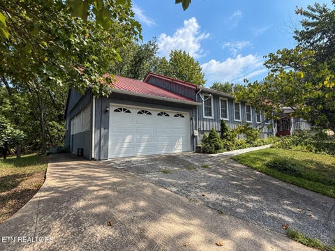 Tiny photo for 925 Tweed Springs Rd, Greeneville, TN 37743 (MLS # 1357595)