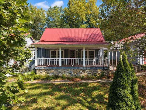 Photo of 925 Tweed Springs Rd, Greeneville, TN 37743 (MLS # 1357595)