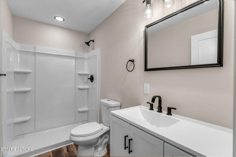 Tiny photo for 118 Bradys Way, Harriman, TN 37748 (MLS # 1359737)