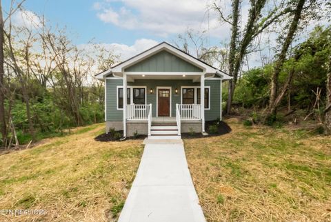 Photo of 1509 Texas Ave, Knoxville, TN 37921 (MLS # 1336142)